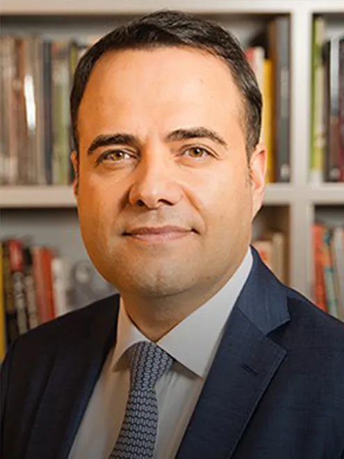 Özgür Demirtaş - Elektrik-Elektronik Mühendisliği Mezunu