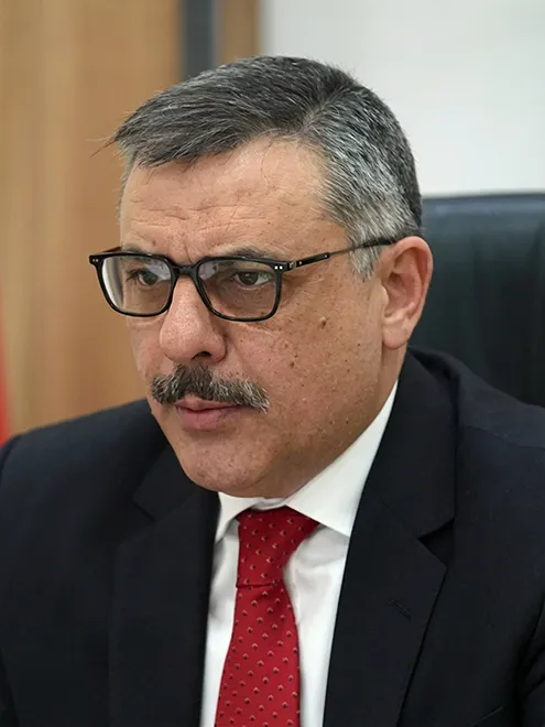 Mustafa Çiftçi - Kamu Yönetimi Mezunu